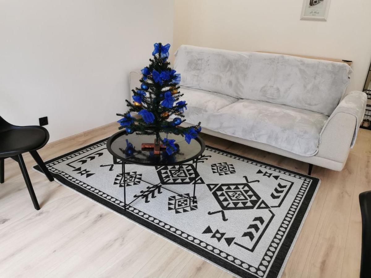 Soborna Apartment Rivne Exterior photo